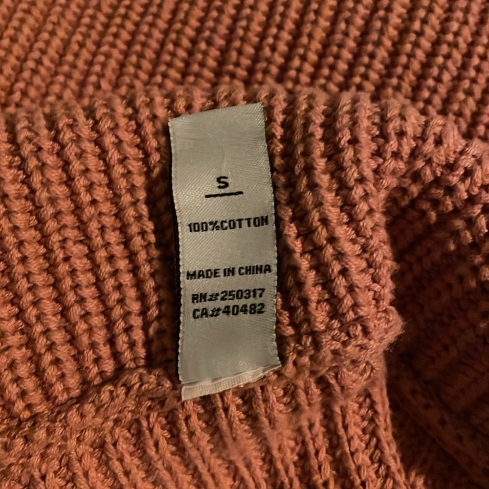 Like new dusty rose Varley Menton half zip - Picture 5 of 7